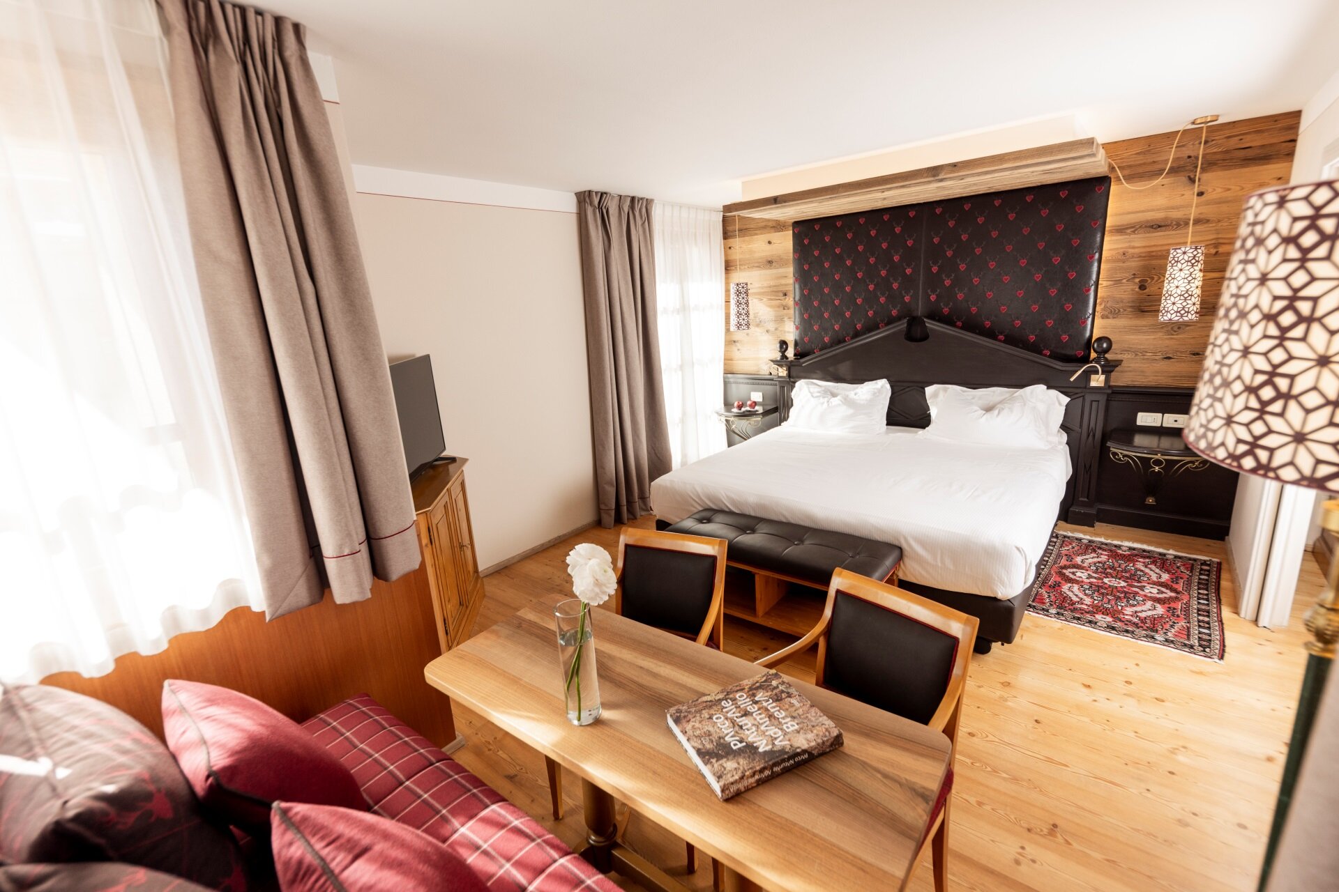 Alpen Suite Hotel Gallery Suite 9