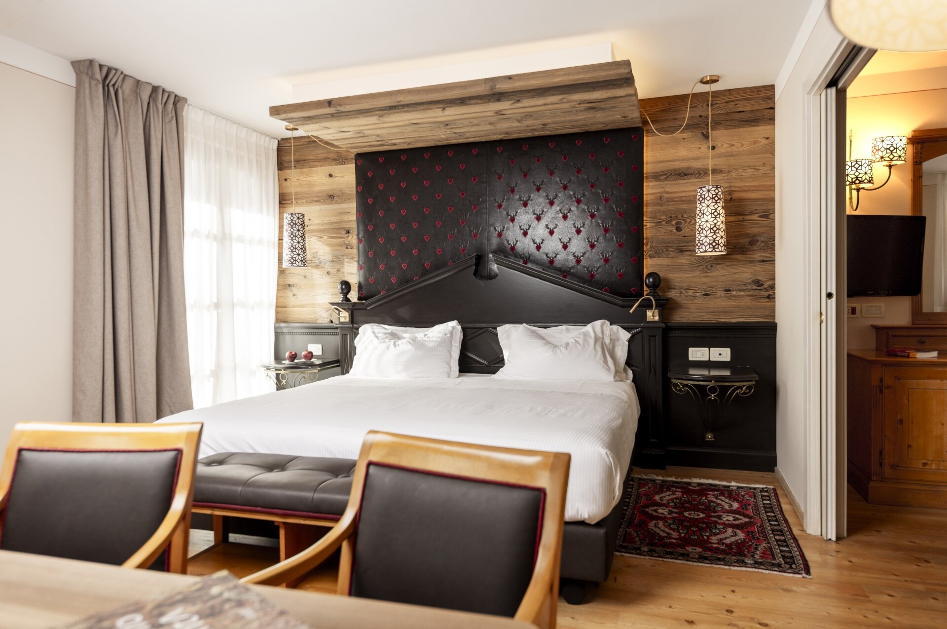 Alpen Suite Hotel Gallery Suite 11